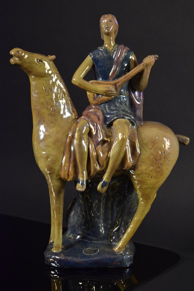 Suonatore di liuto a cavallo