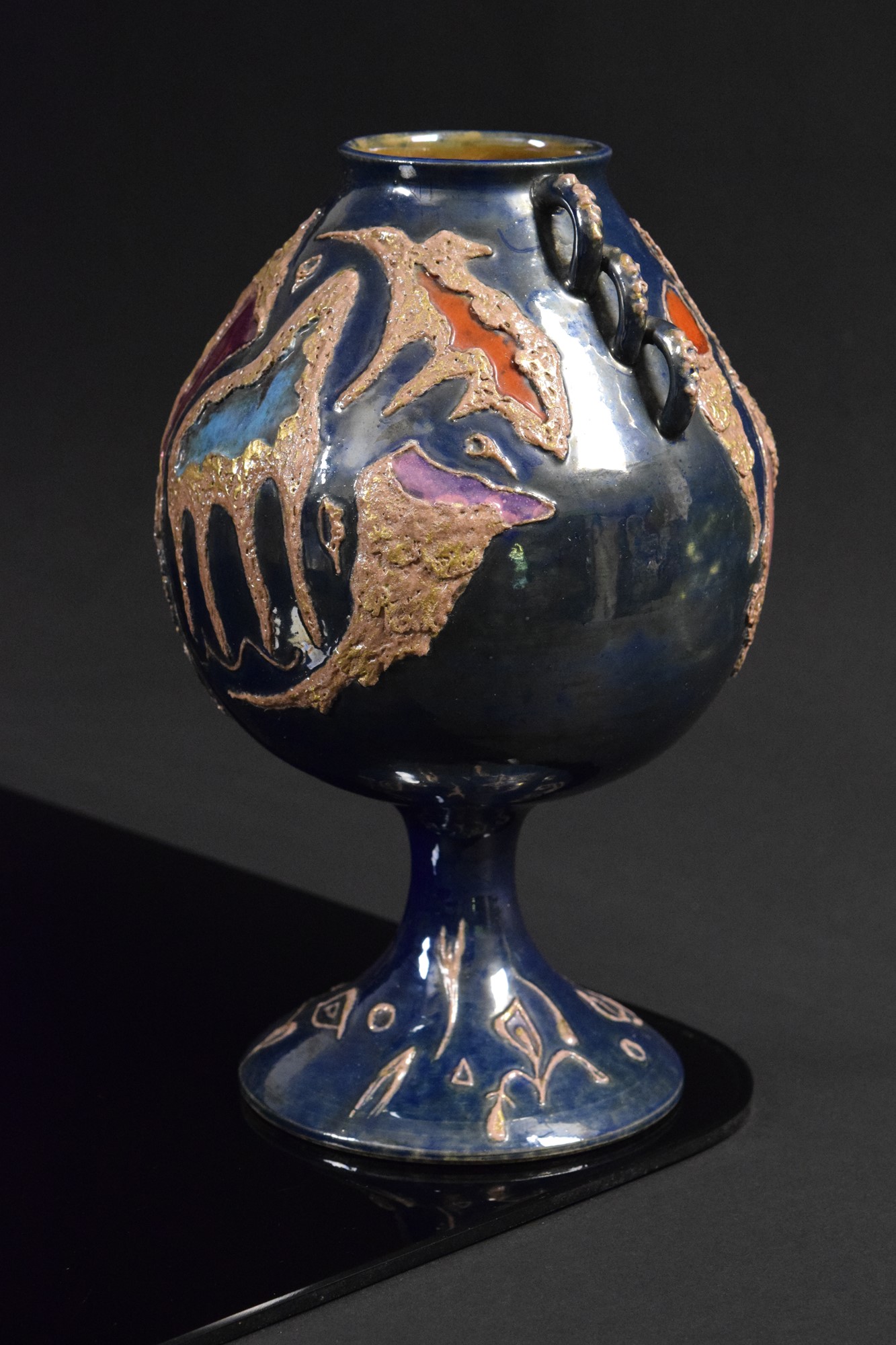 Pietro Melandri - Vaso a coppa in ceramica policroma riflessata all’acido