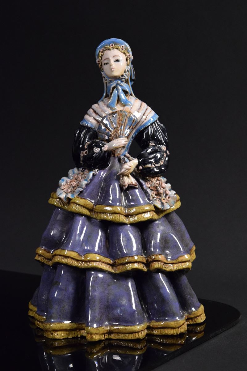Dama con ventaglio