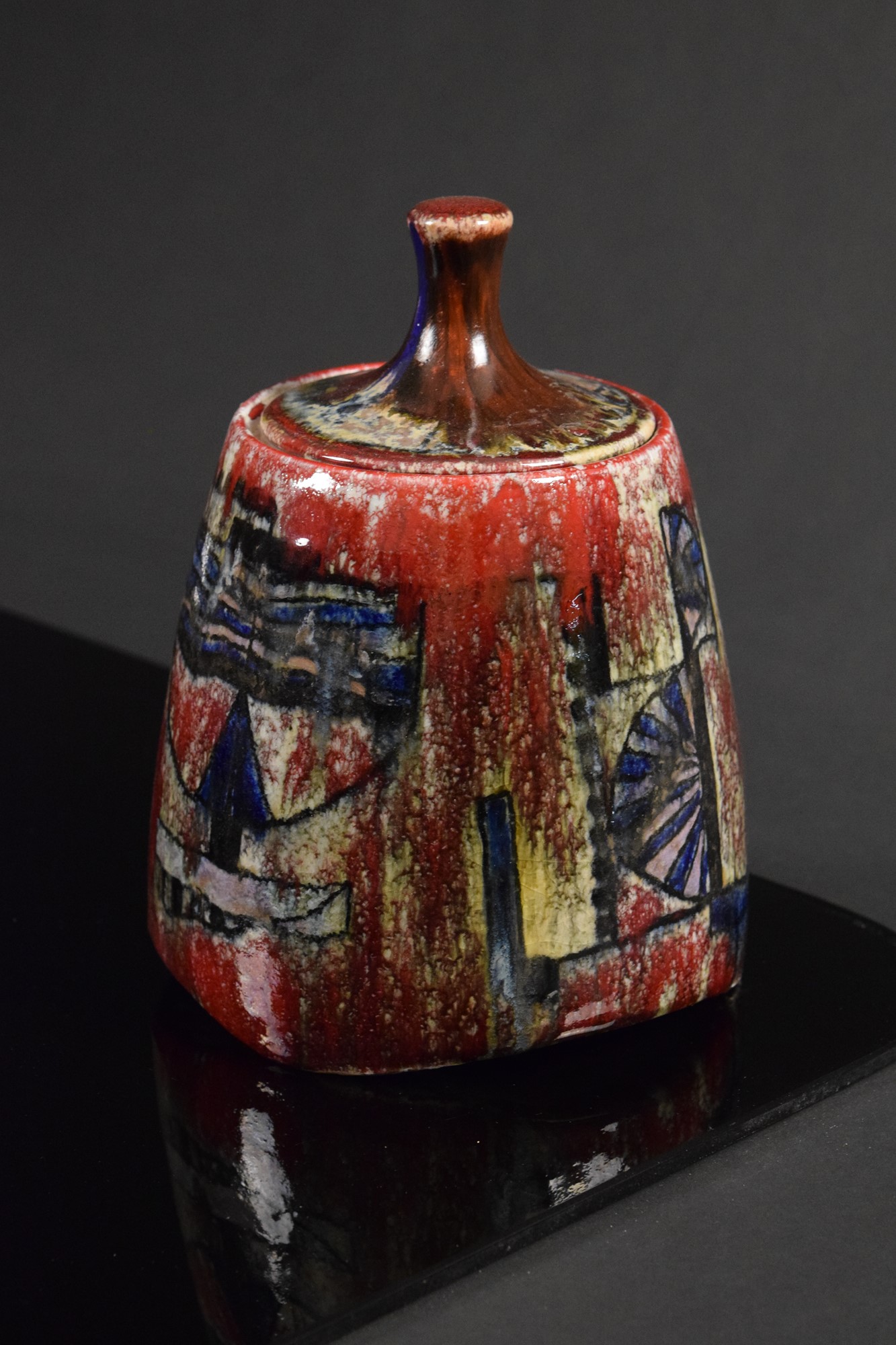 Scatola con coperchio