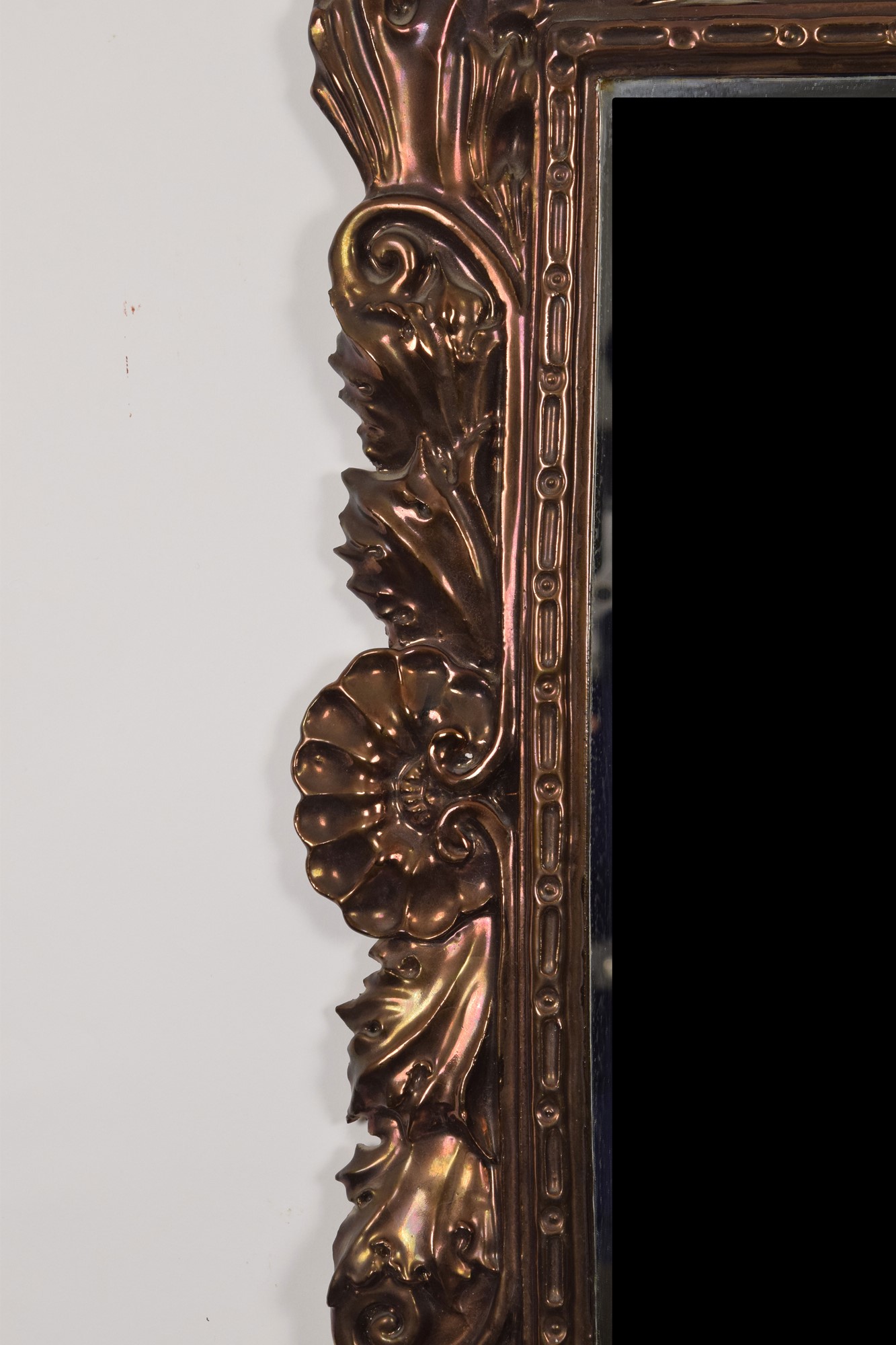 Grande specchiera modanata