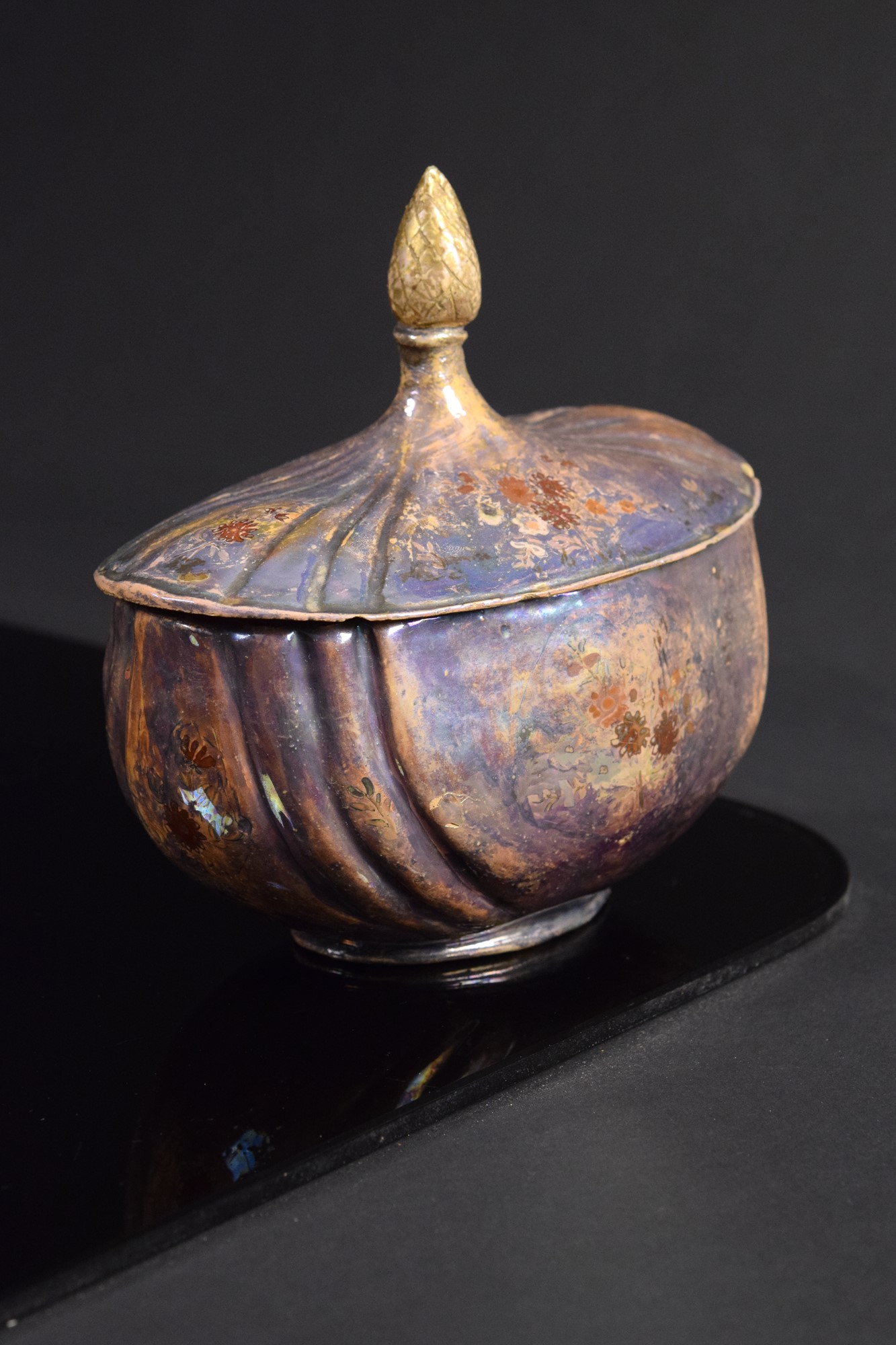 Scatola con coperchio