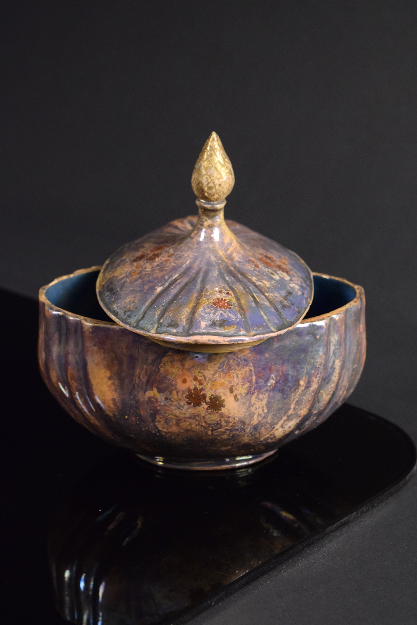 Scatola con coperchio