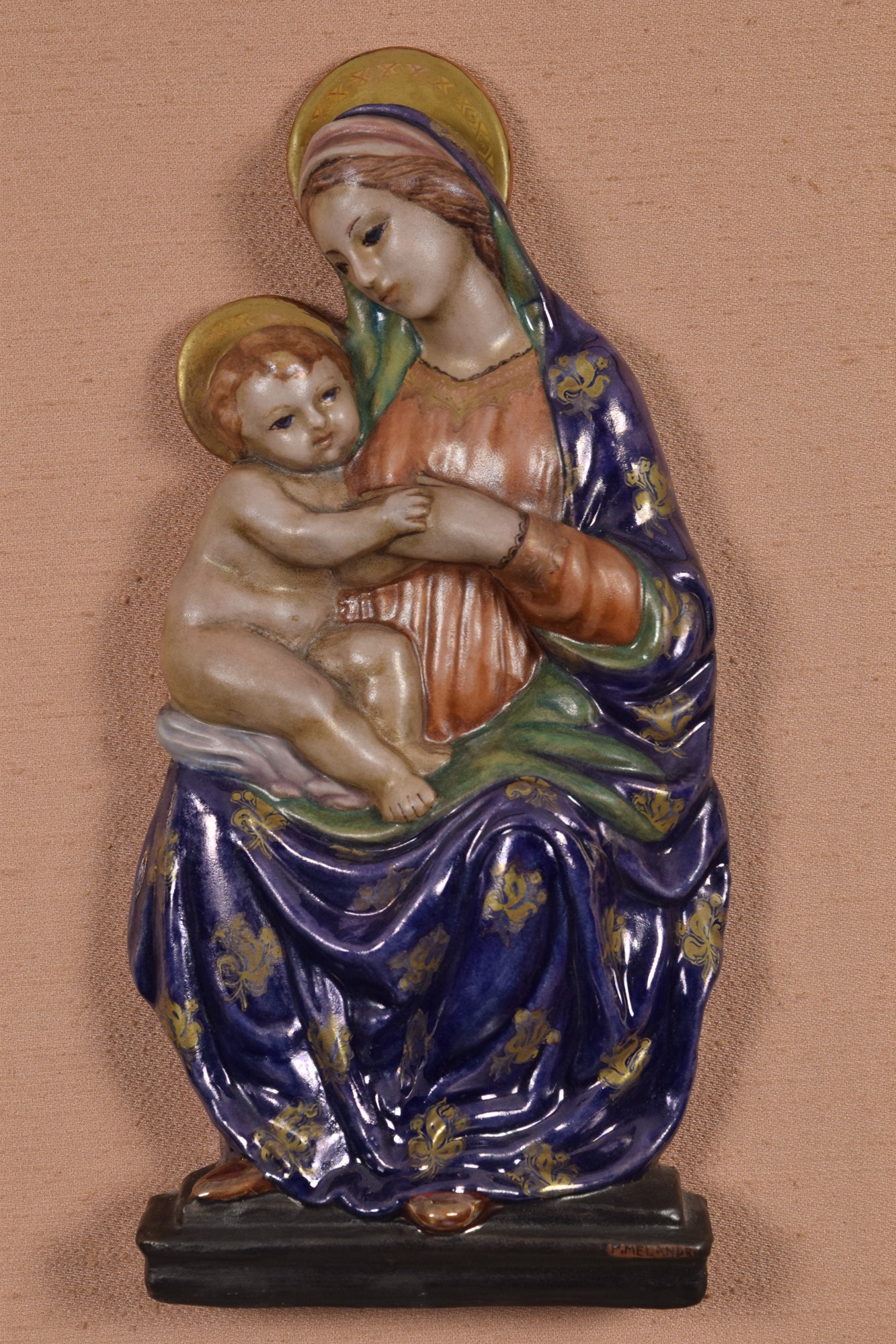 Madonna on Bambino