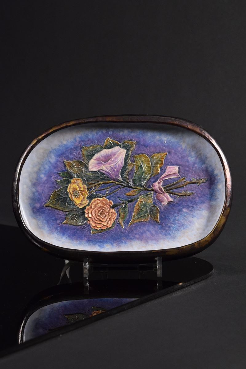 Ovale con fiori