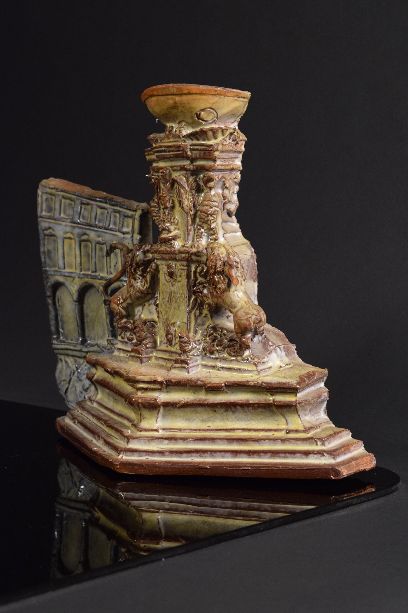 Fontana Monumentale della Piazza di Faenza