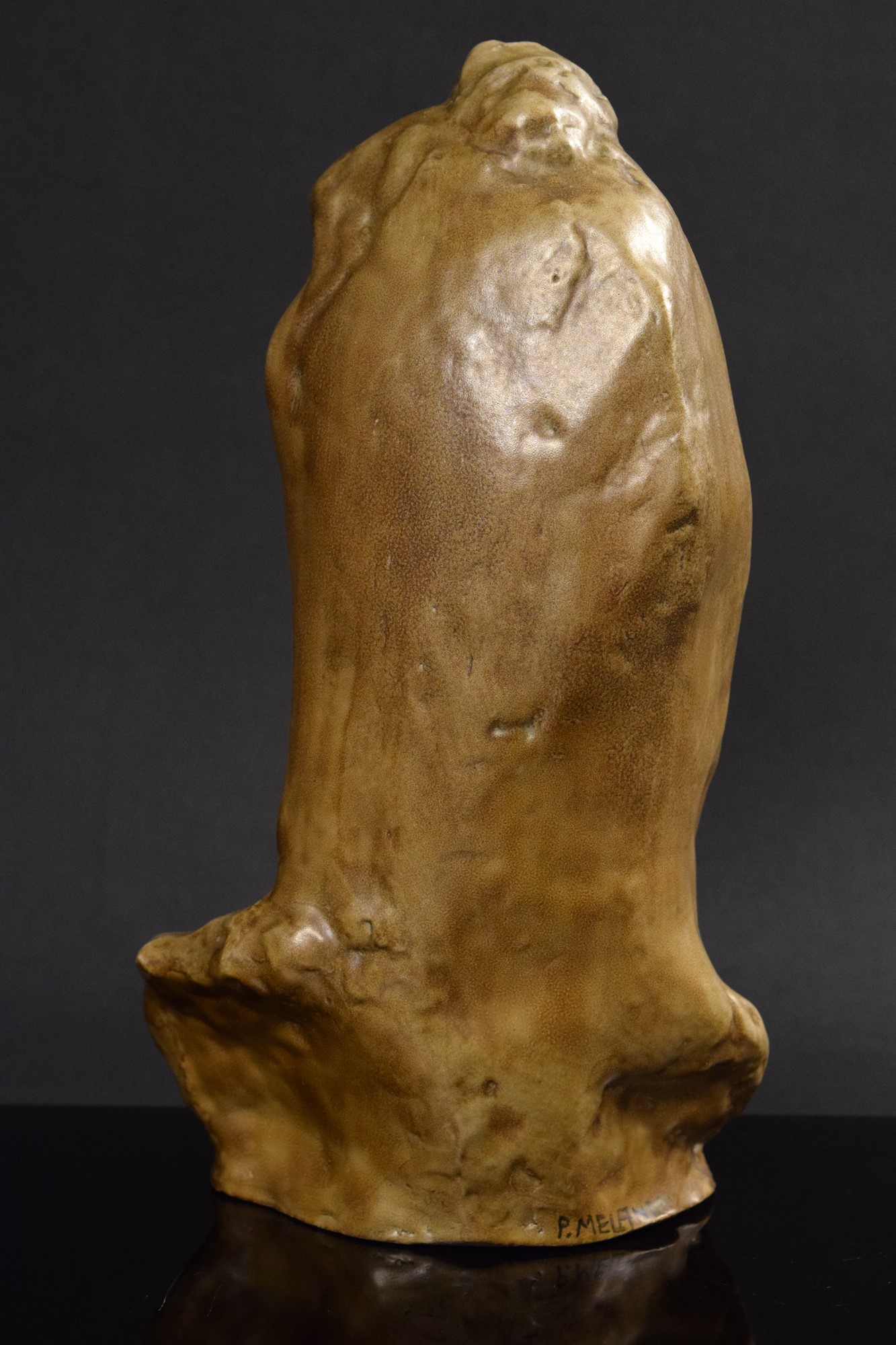 Busto di ragazza