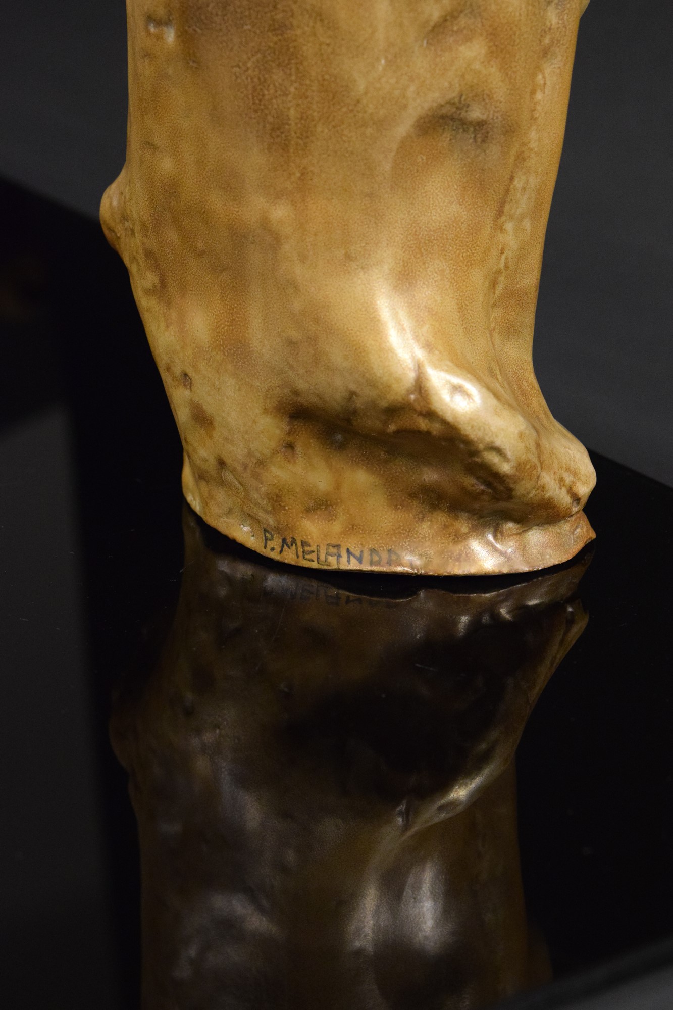Busto di ragazza