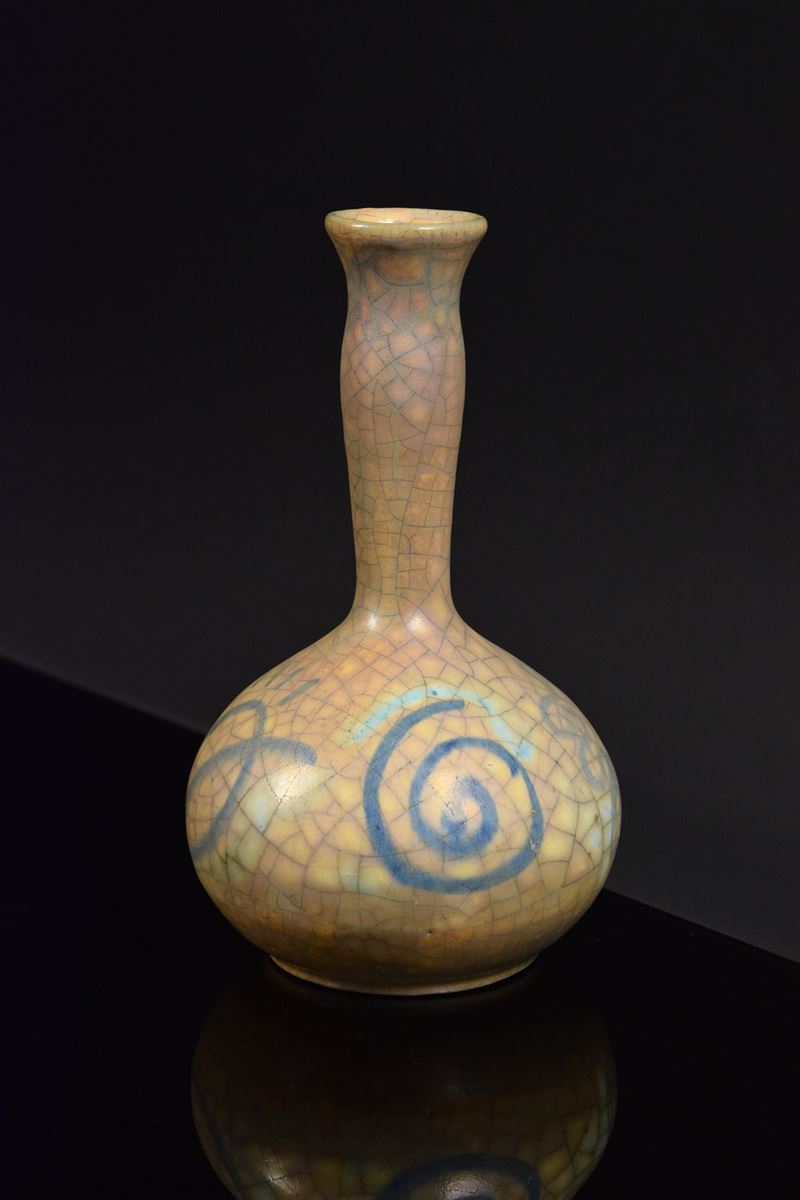 Vaso a collo lungo