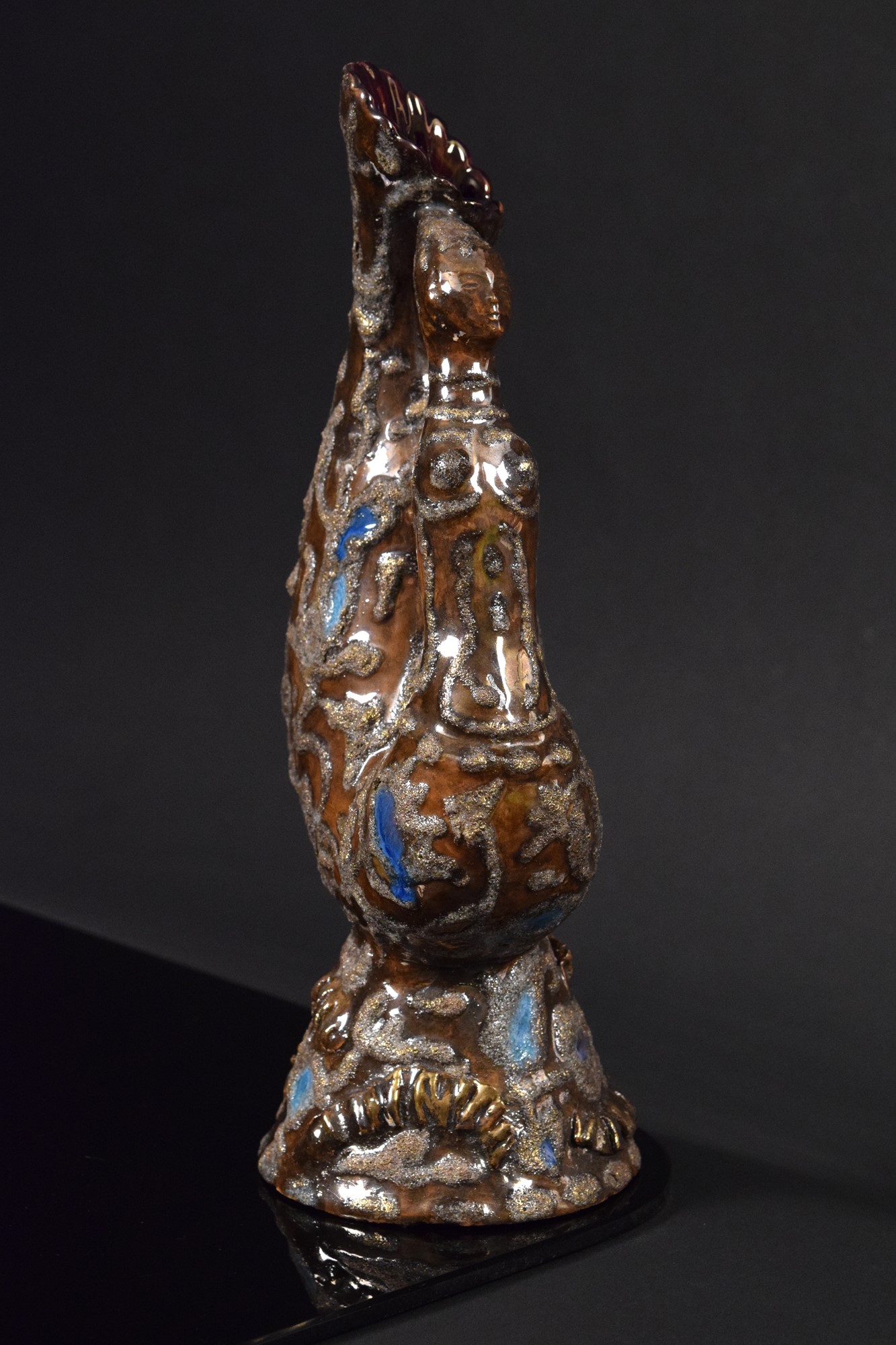 Pietro Melandri - Vaso-sirena in ceramica policroma con decorazioni a rilievo