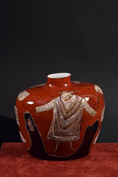 Vaso delle “sagome” in ceramica policroma a lustro