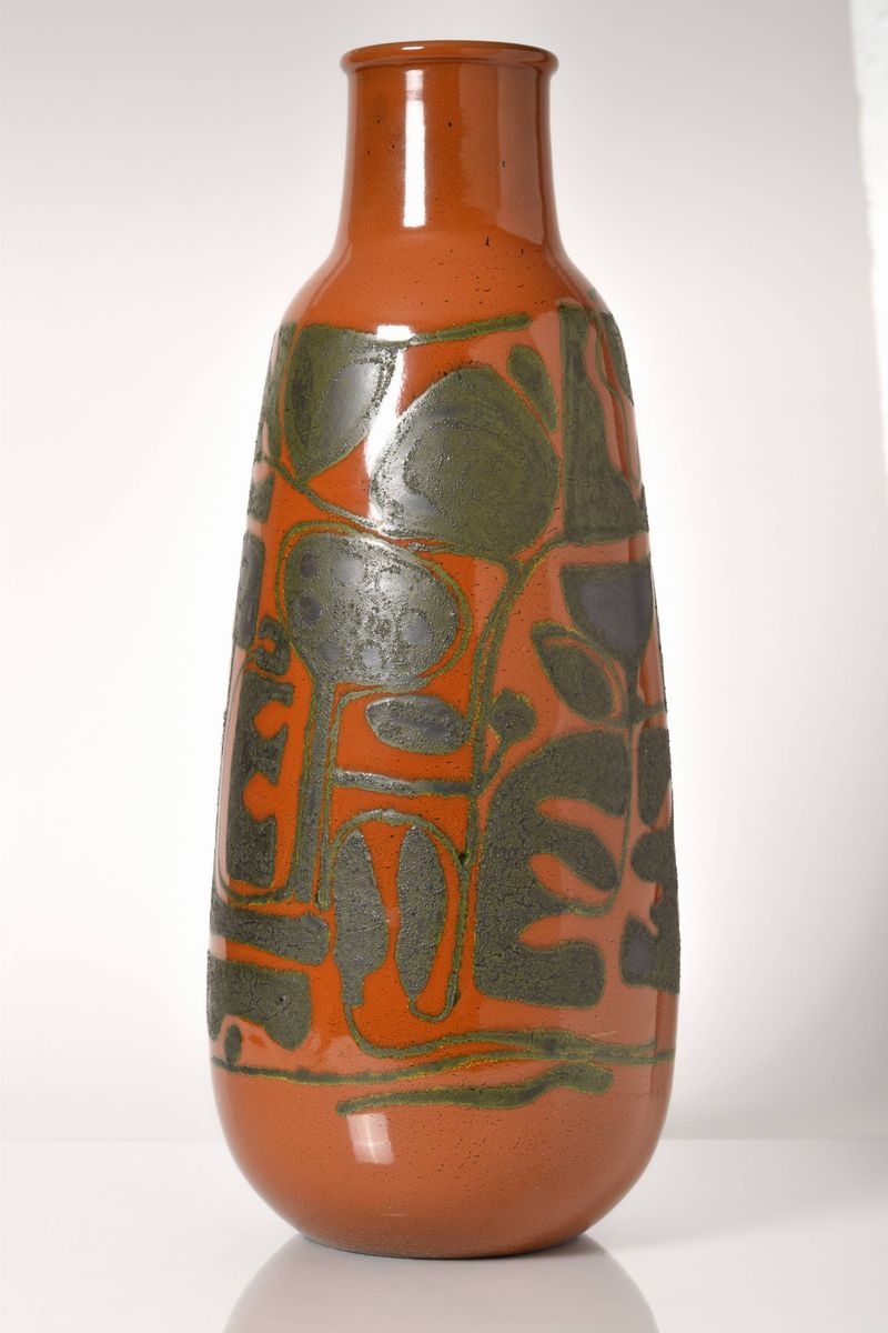 Vaso con figure informali