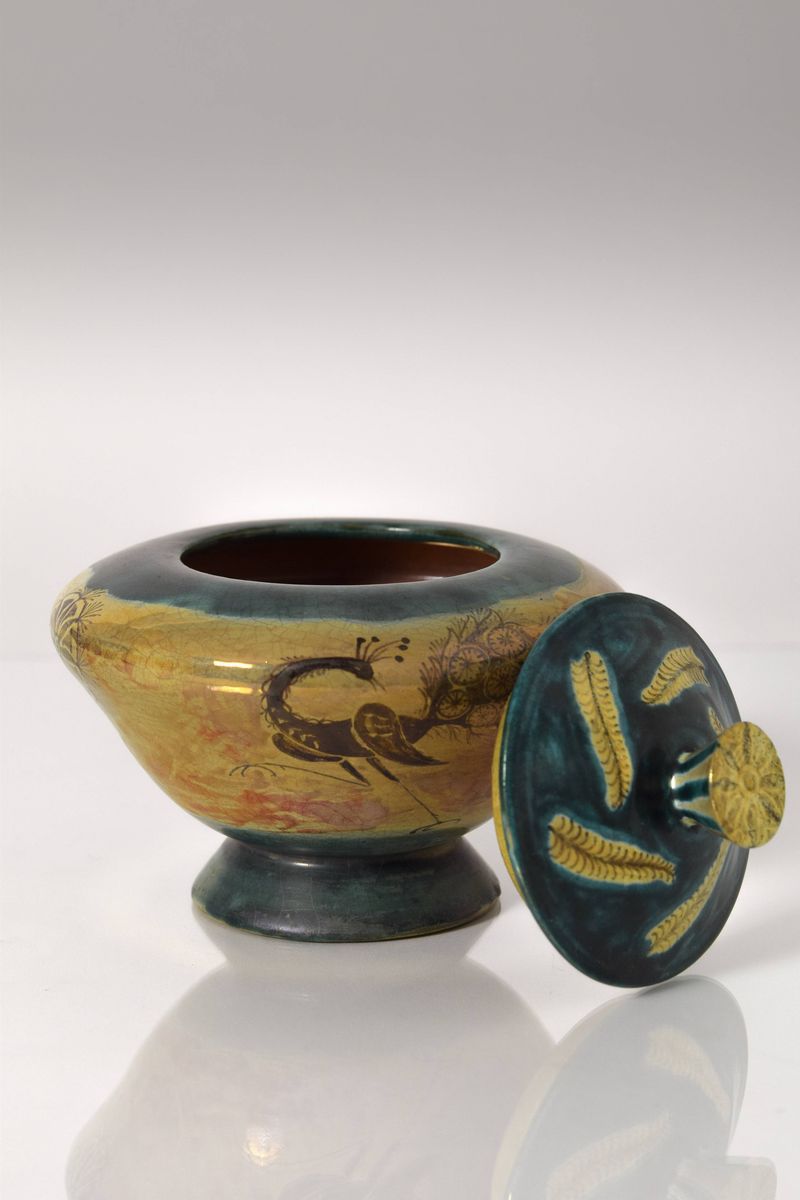 Vasetto con coperchio