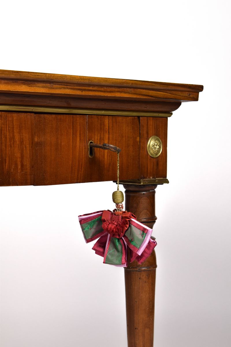 Tavolino da gioco, inizio XIX secolo