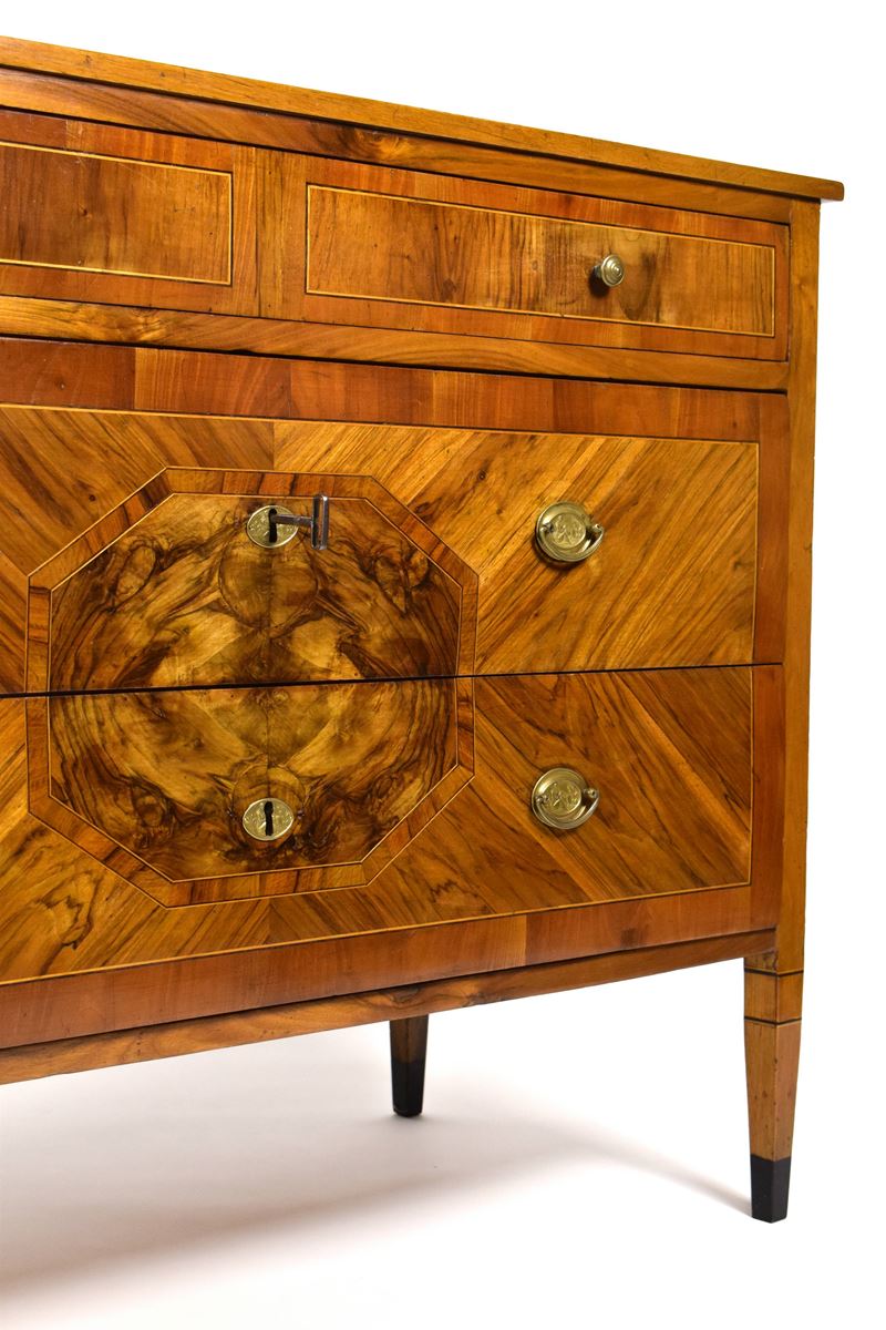 Comò Luigi XVI, fine XVIII secolo